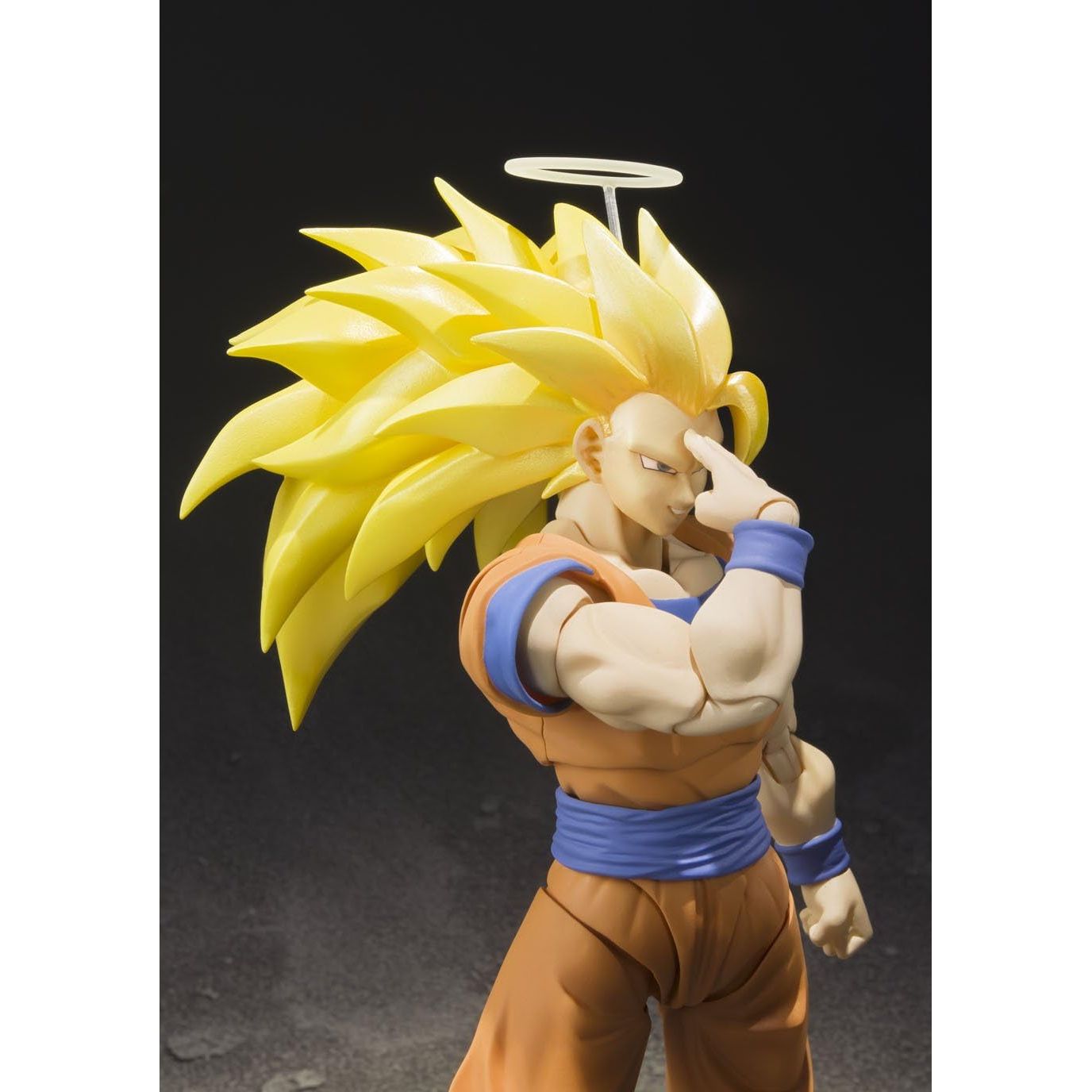 Dragon Ball: S.H. Figuarts - Super Saiyan 3 Son Goku