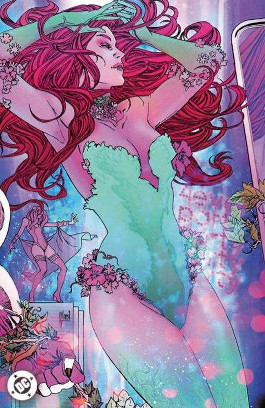 Gotham City Sirens: Unfit For Orbit #4 (FOIL - Guillem March 'Connecting' Cover)