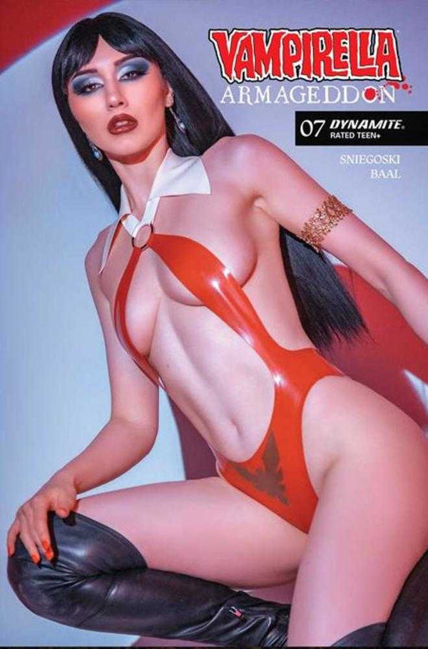 Vampirella: Armageddon #7 (Cover D Cosplay Variant)