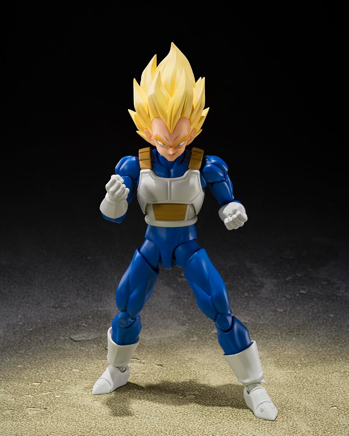 Dragon Ball: S.H. Figuarts - Super Saiyan Vegeta (Dangerous Pride)